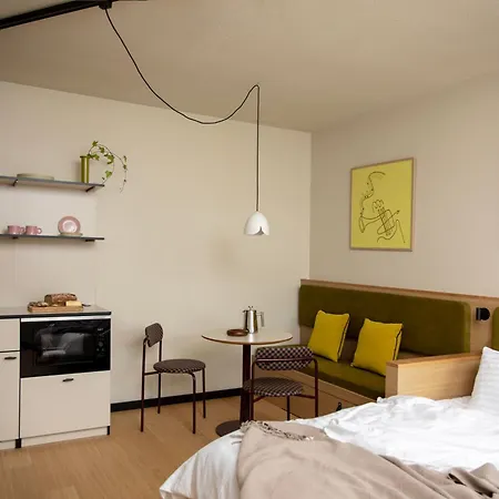 Bob W Kaarti Aparthotel