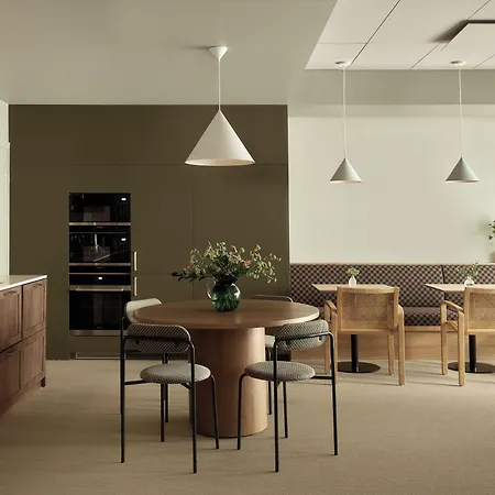 Bob W Kaarti Aparthotel