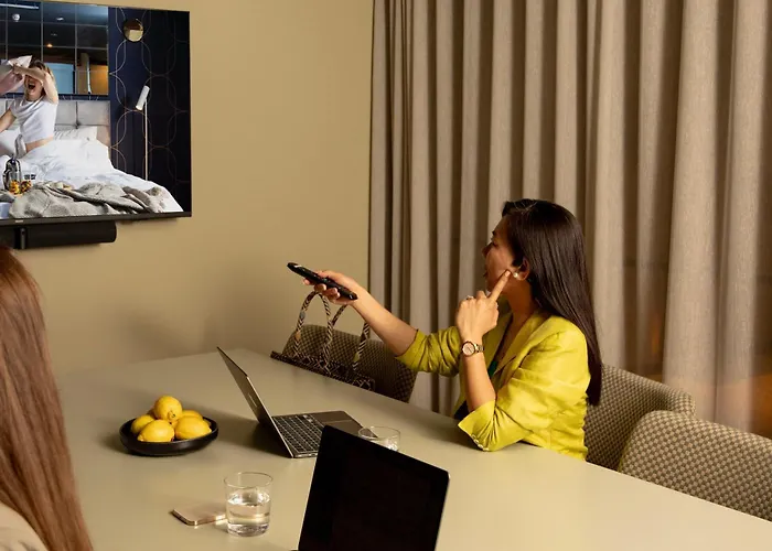 Bob W Kaarti Aparthotel Helsinki