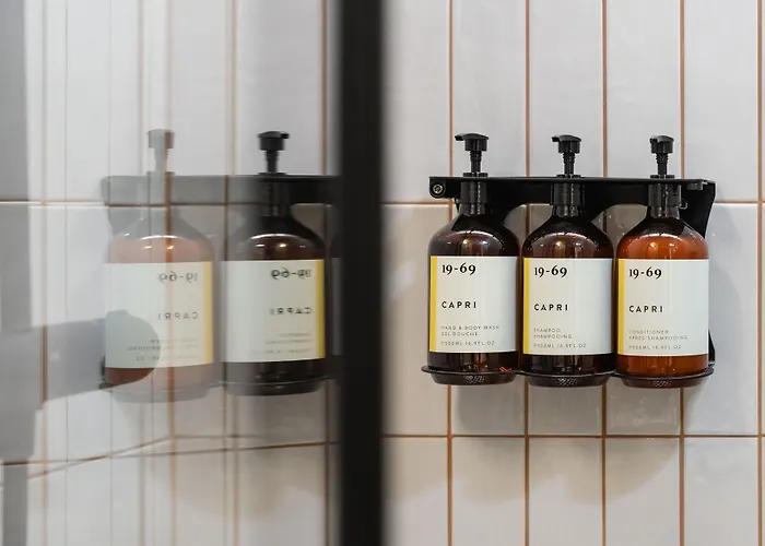 Bob W Kaarti Helsinki