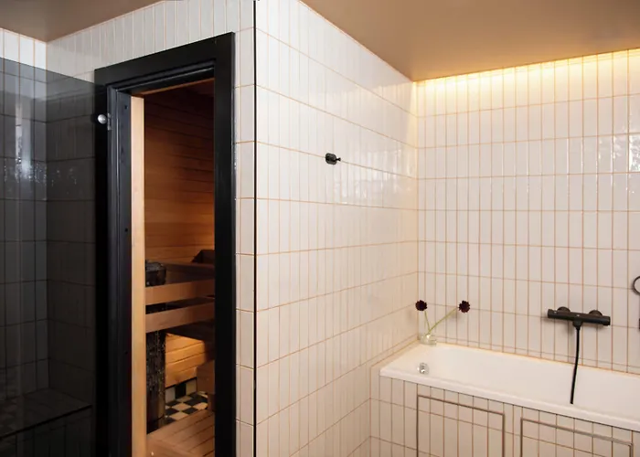 Aparthotel Bob W Kaarti 4*