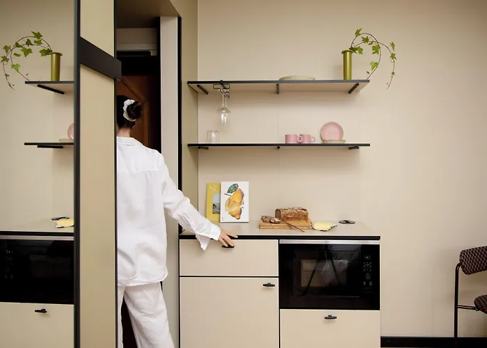 Bob W Kaarti Aparthotel