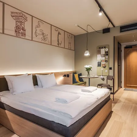 Bob W Kaarti Aparthotel