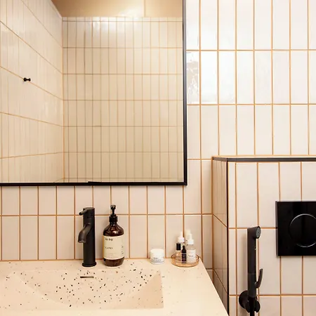 Aparthotel Bob W Kaarti 4*